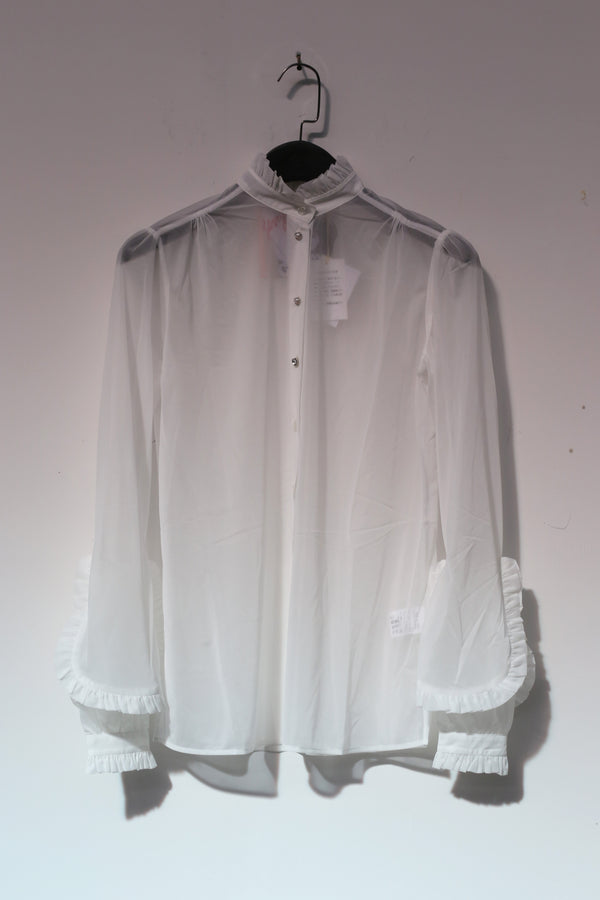 Jennyfax white frill shirt JFAW21B03 PJF1